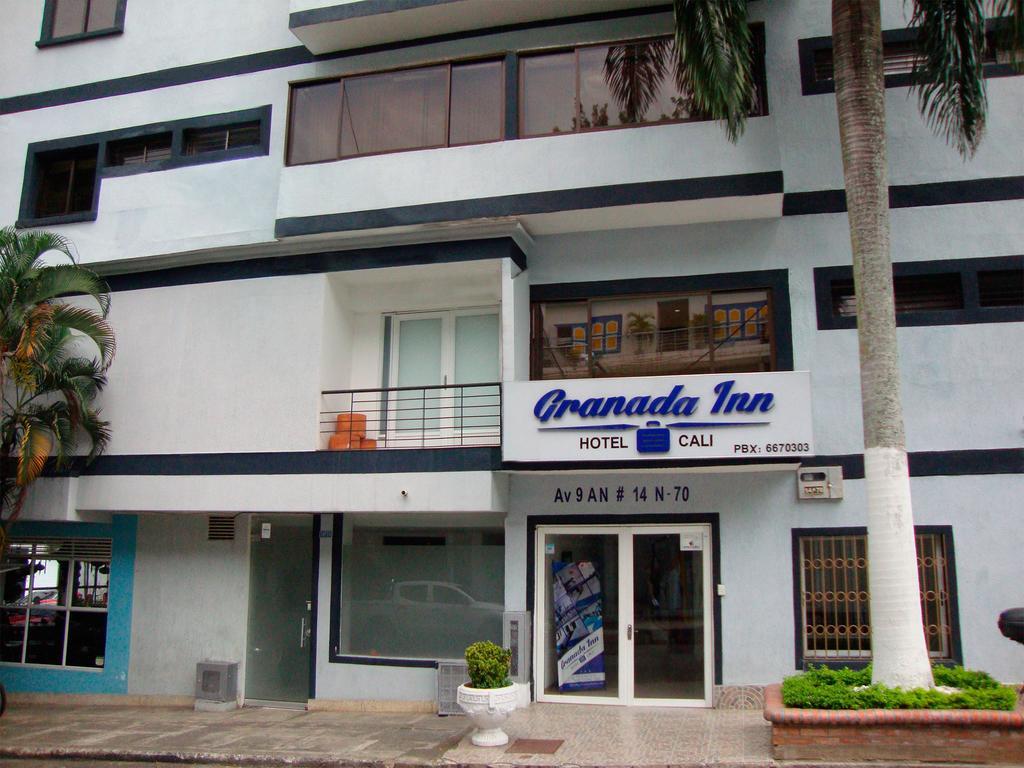 Granada Inn Hotel Cali Bagian luar foto